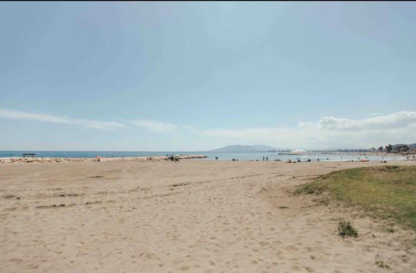 Апартаменти La Playa De El Palo Малага Екстер'єр фото